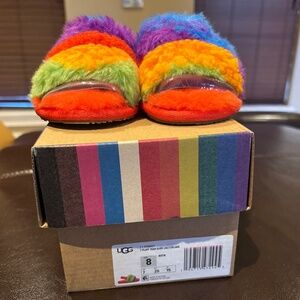 TODDLER UGG FLUFF YEAH CALI COLLAGE SLIPPERS SIZE 8C